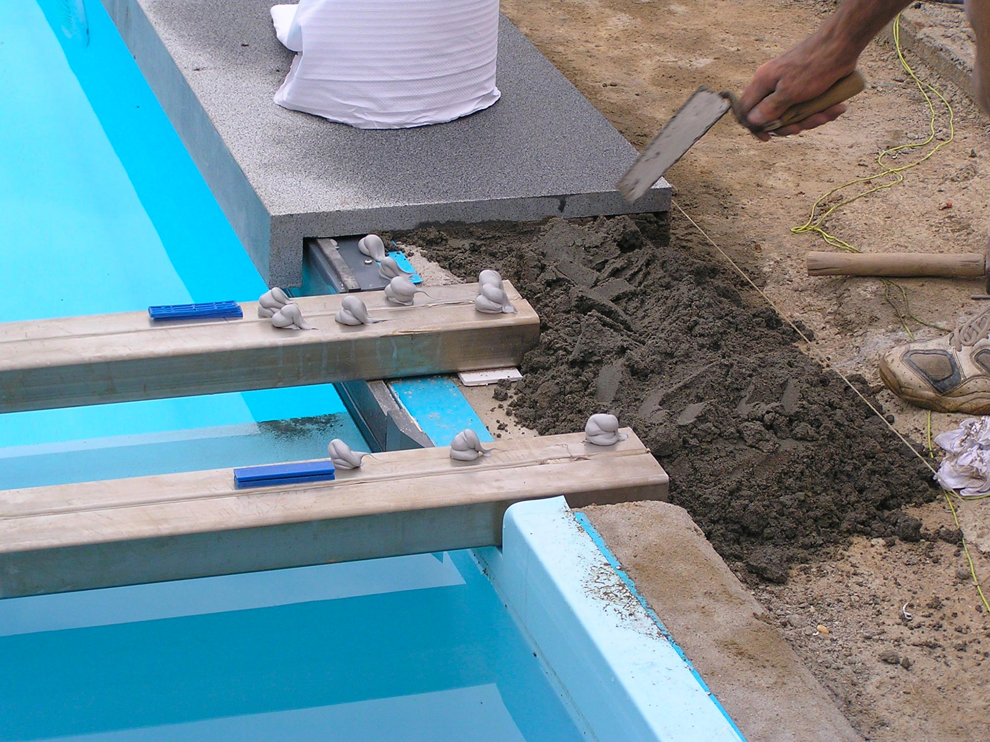 Installation de la margelle