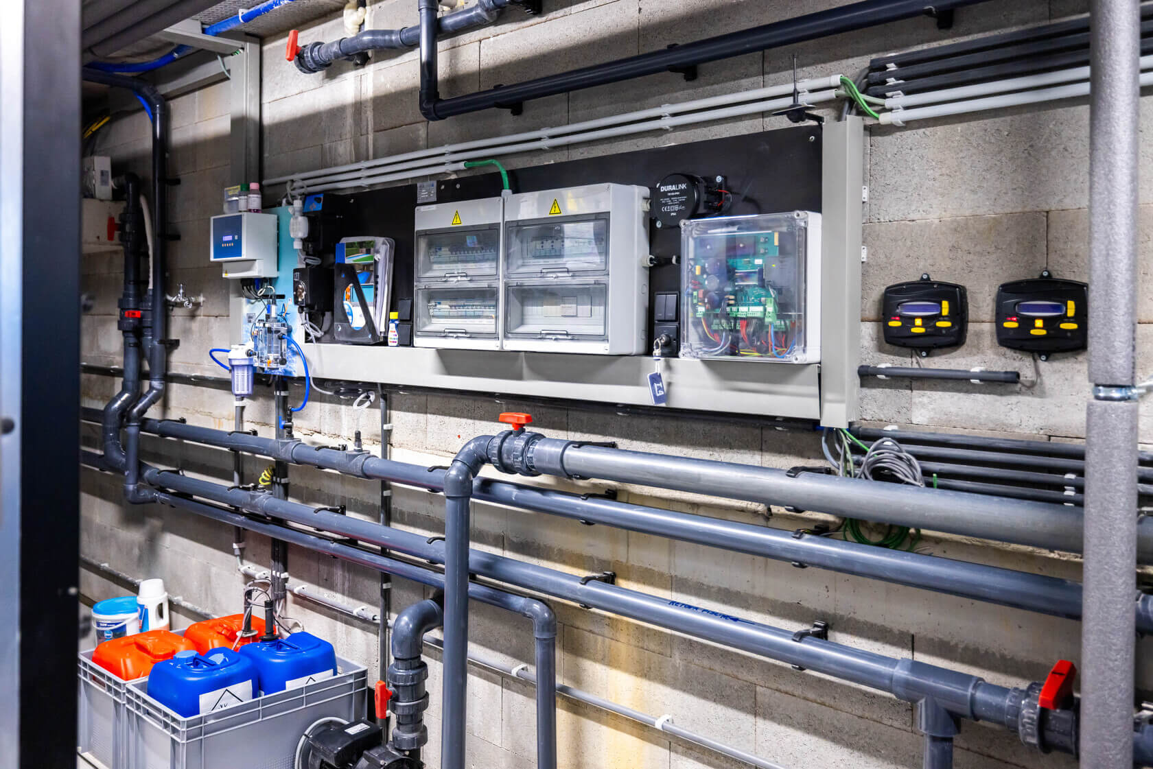 local technique piscine