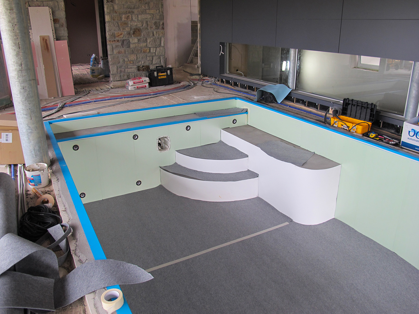 Isolation, placement de platon de protection