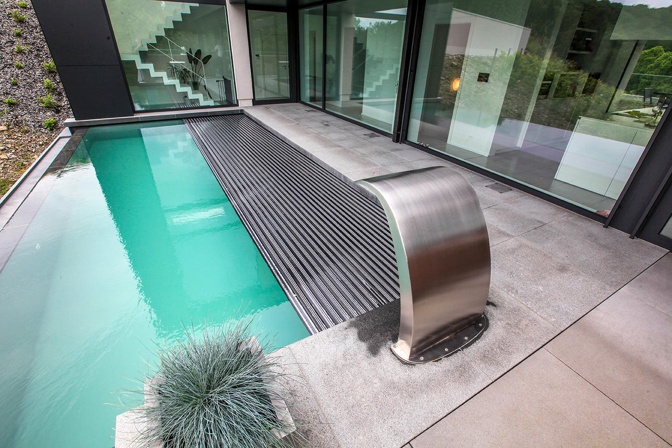 Couverture automatique pour ce spa